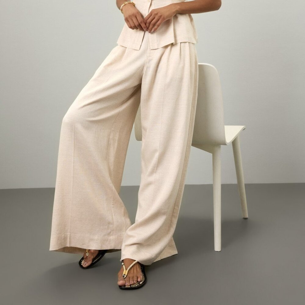 CeCe Pleated Wide Leg Trousers Off-White, 10 - Picture 3 of 17